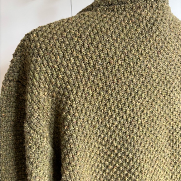 Eddie Bauer Men's Wool Blend Sweater - Picture 2 of 4